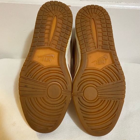 Nike Dunk Sky Hi Vintage Hidden Wedge Sneakers 7.5 EUC As is. See images - Picture 14 of 14